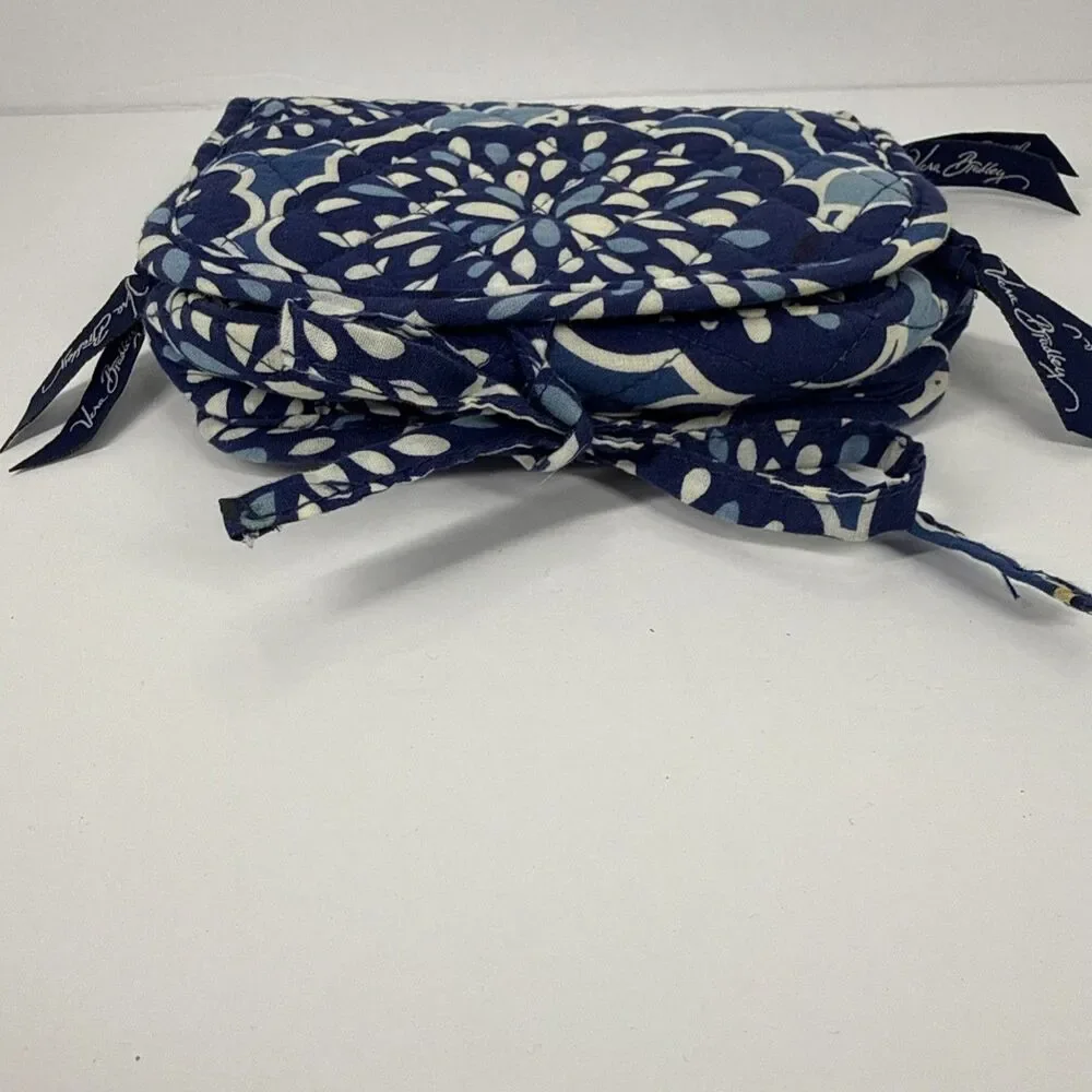 Vera Bradley Blue White Small Jewelry Make Up Case Wallet Petal Splash